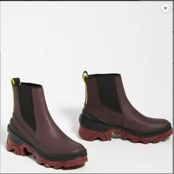 Sorel Brex Chelsea Boots in Burgundy/Purple 9 - Picture 2 of 7